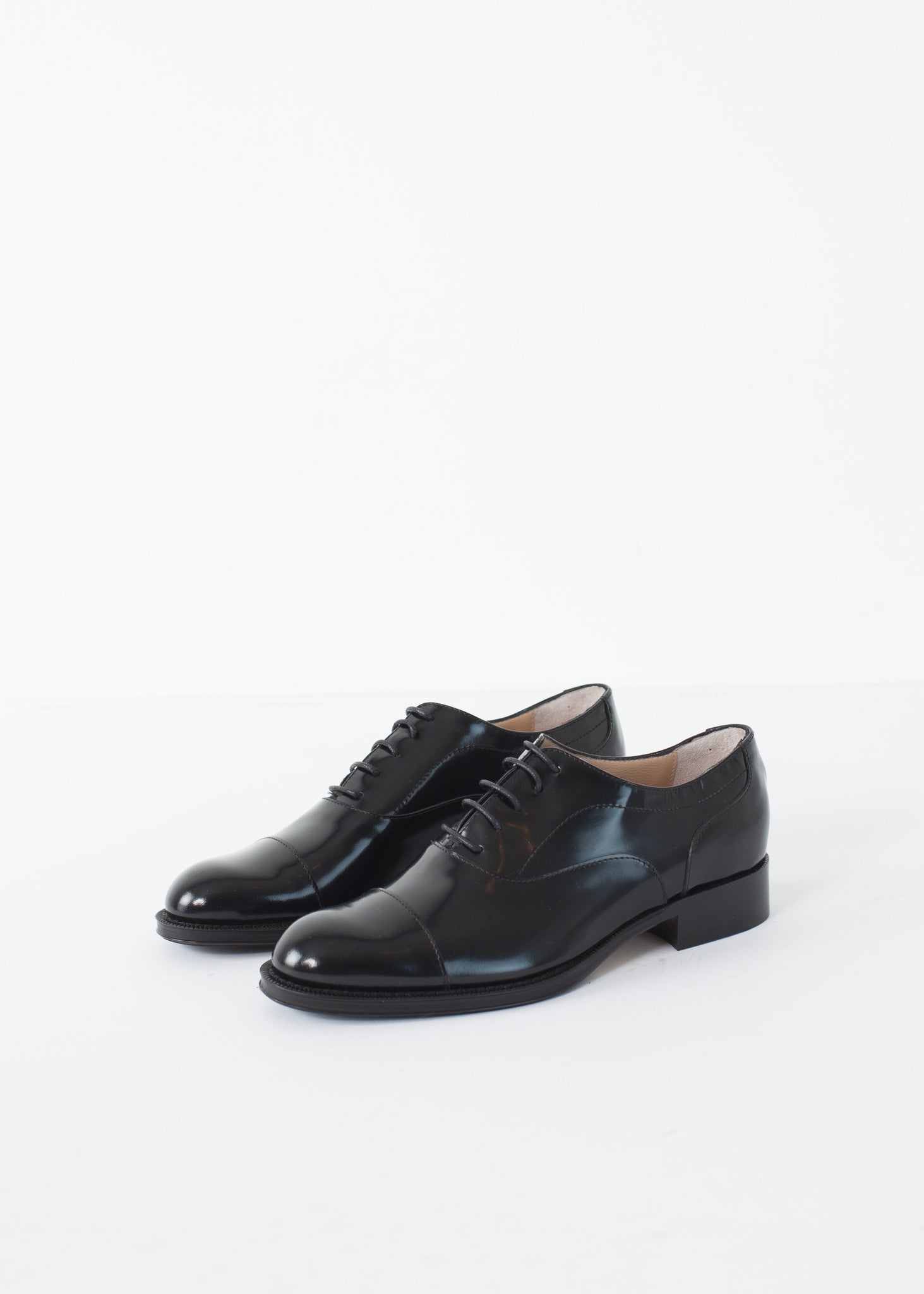 Classic Brogue - black leather